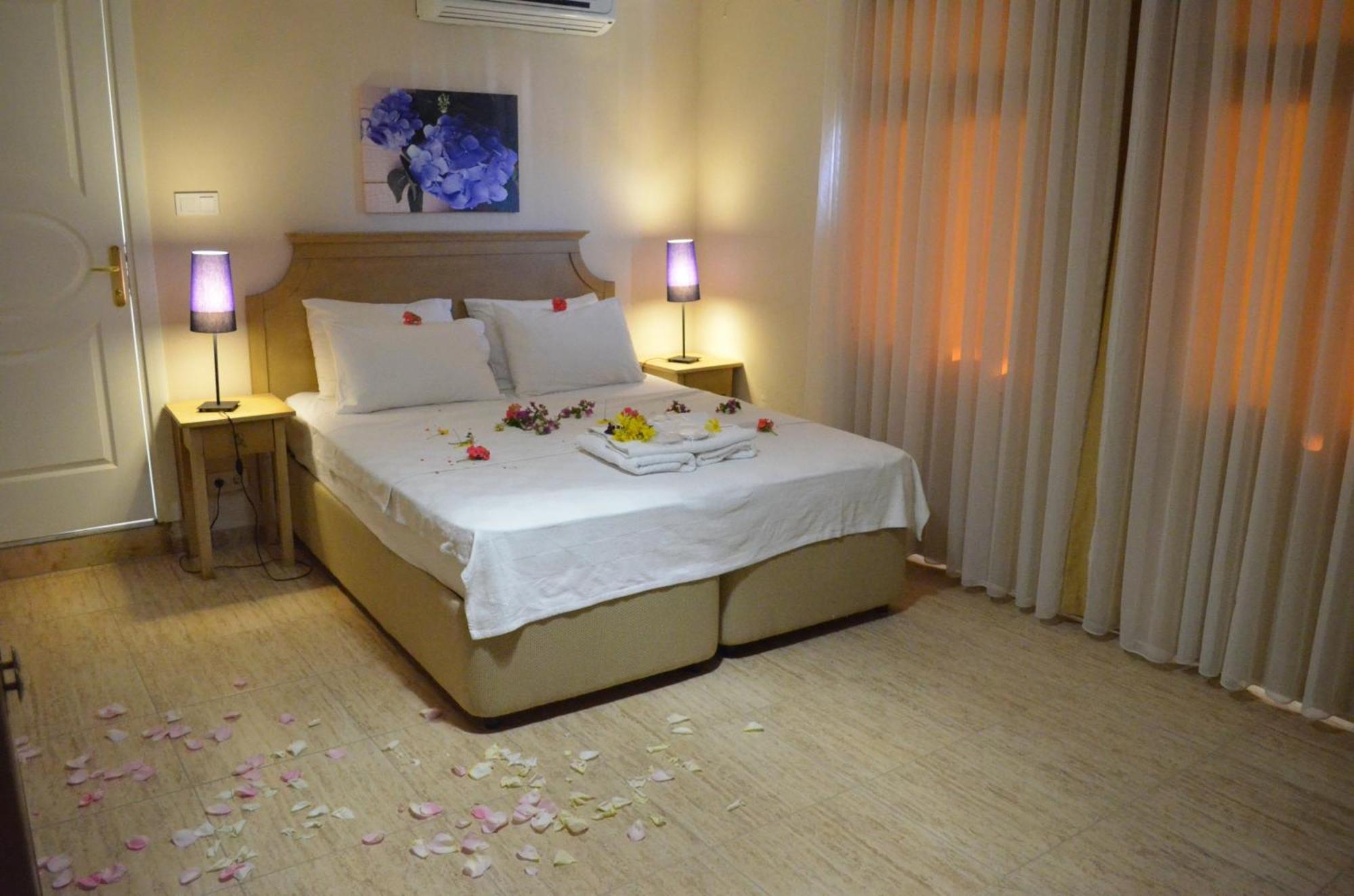 Cunda Panorama Otel Аявали Стая снимка