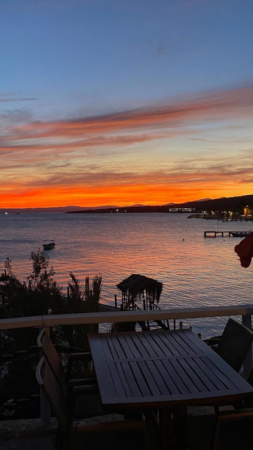Cunda Panorama Otel Аявали Екстериор снимка