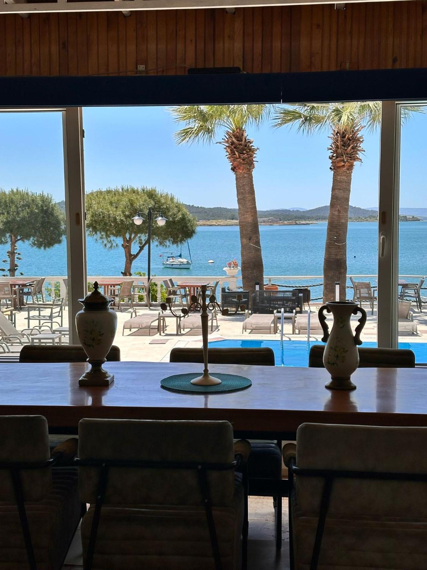 Cunda Panorama Otel Аявали Екстериор снимка